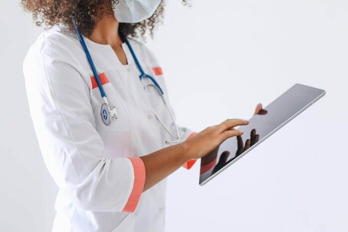 Reducing Risk in Global Clinical Trials with Centralized Translations
